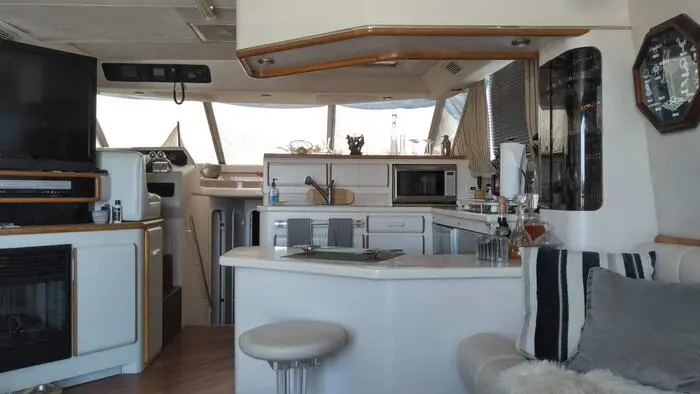 Galley and bar area aboard GITSOMRAYS